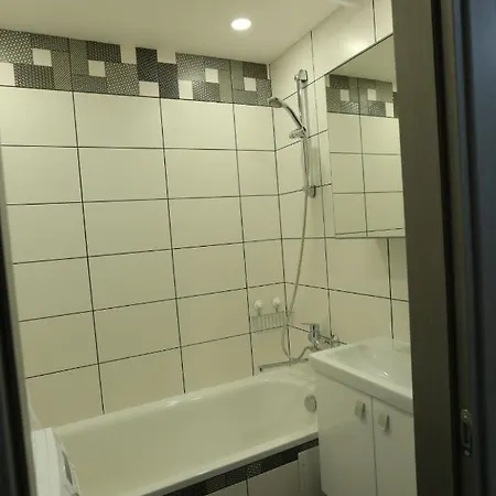 Apartment Comfy 2 - Free Parking - 350mbps Wifi - Netflix Kaunas