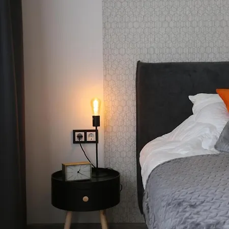 Comfy 2 - Free Parking - 350mbps Wifi - Netflix Kaunas
