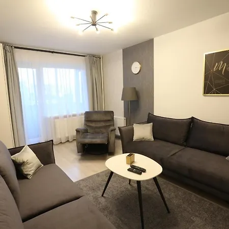 Apartamento Comfy 2 - Free Parking - 350mbps Wifi - Netflix