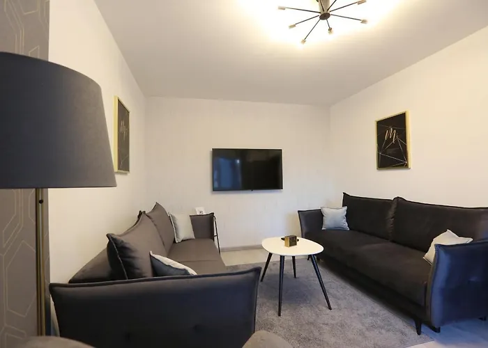 Comfy 2 - Free Parking - 350mbps Wifi - Netflix