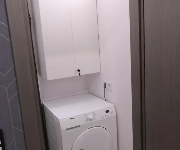 Comfy 2 - Free Parking - 350mbps Wifi - Netflix Appartement *